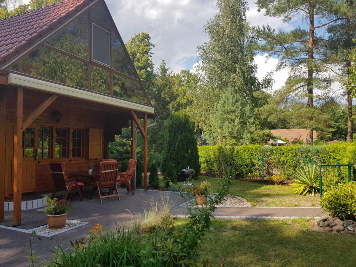Blockhaus Canow Mit Fahrraedern 외부 사진