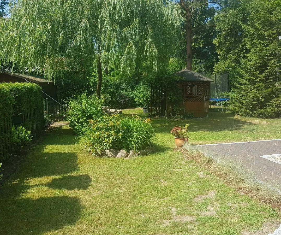 Blockhaus Canow Mit Fahrraedern 외부 사진